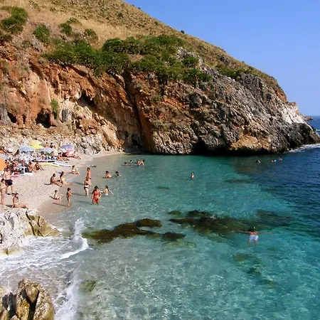 Cialoma Holiday *